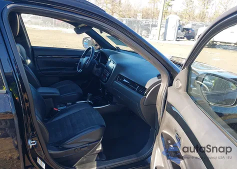 2019 Mitsubishi Outlander Le z USA, uszkodzony, nr VIN JA4AZ3A36KZ039981